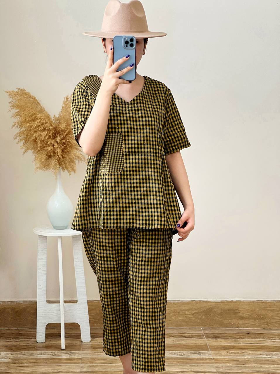 ست بلوز و شلوارک چهار خونه ریز کد 2445