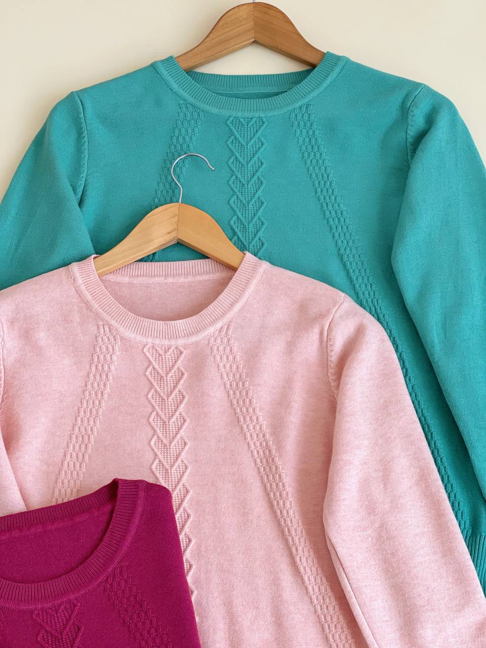 پلیور بافت بغل چاک یقه گرد کد 2488