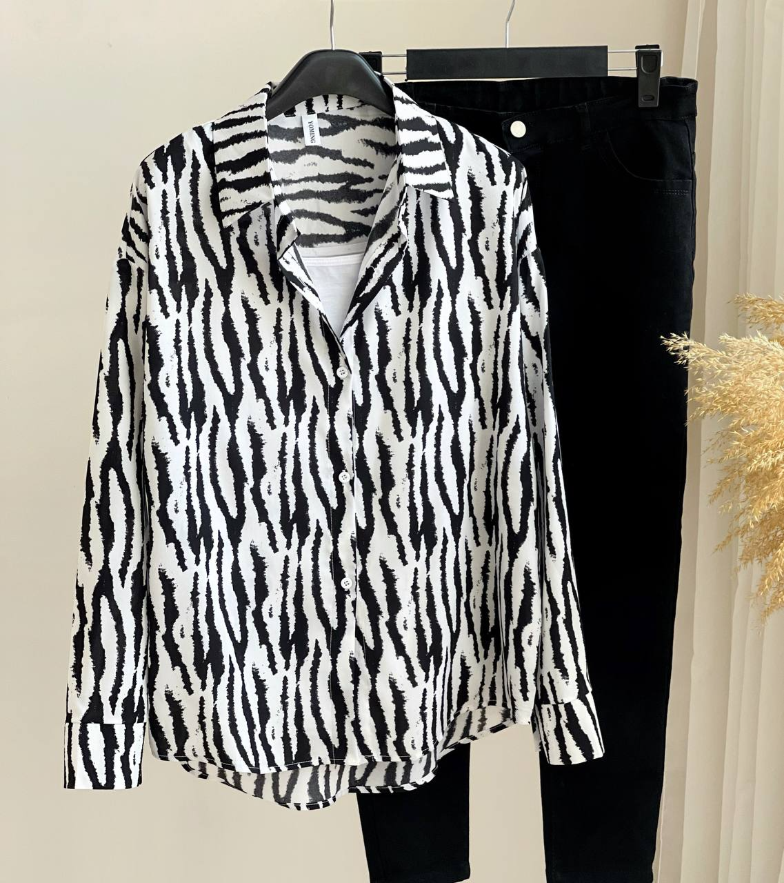 شومیز کرپ طرحدار کد 2504