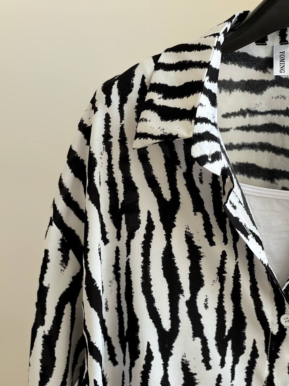 شومیز کرپ طرحدار کد 2504