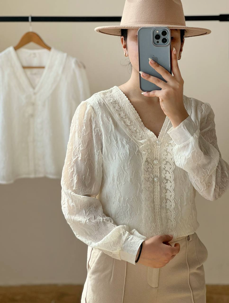 شومیز آستردار نوار خامه دوزی کد 2505