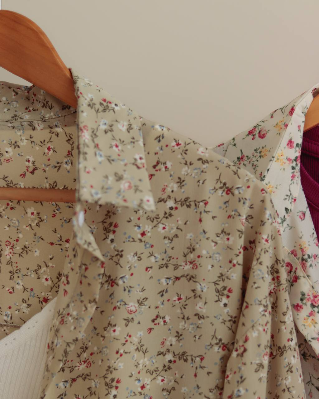 شومیز کرپ گل ریز کد 2513