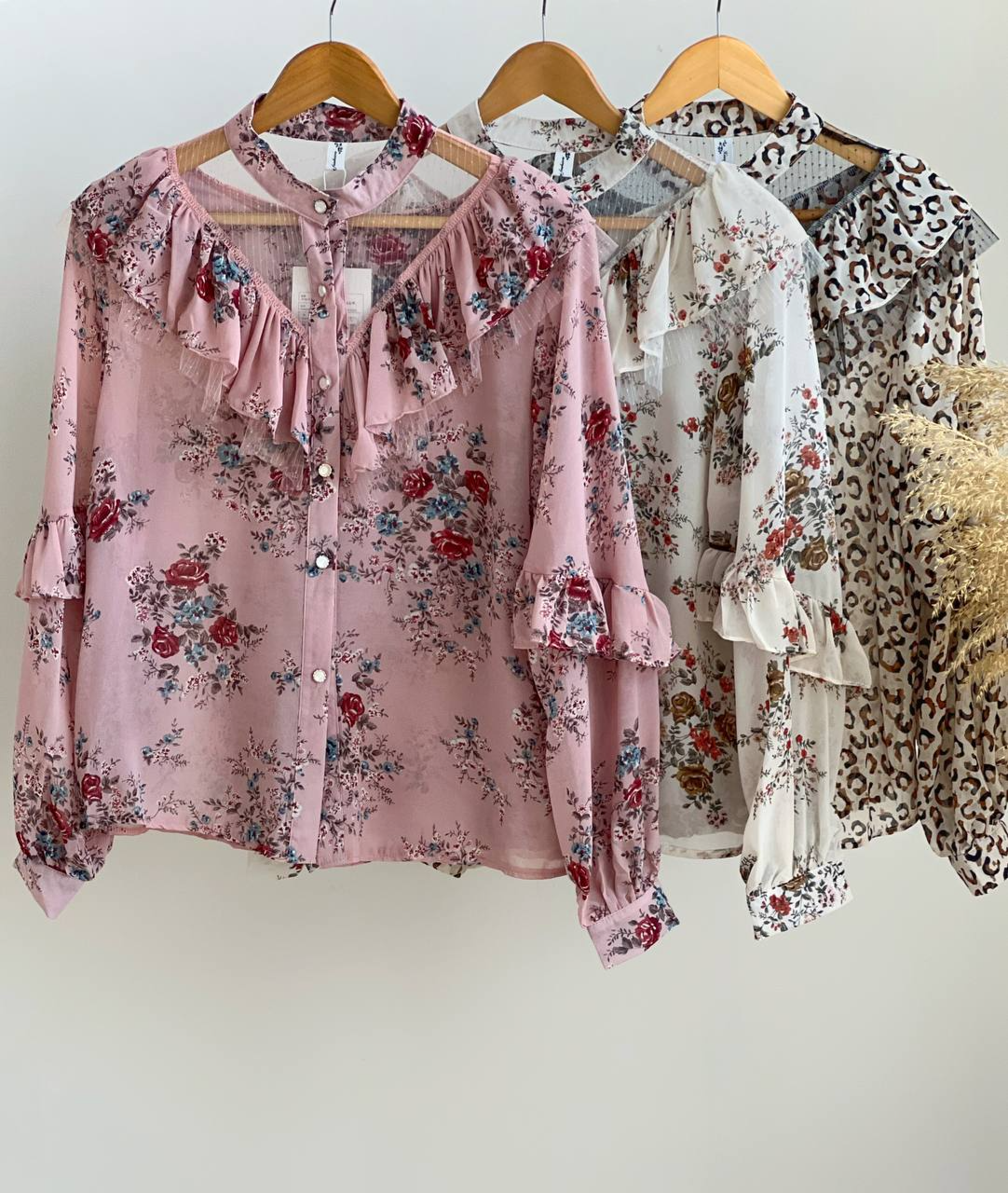 شومیز کرپ حریر فانتزی کد 2516