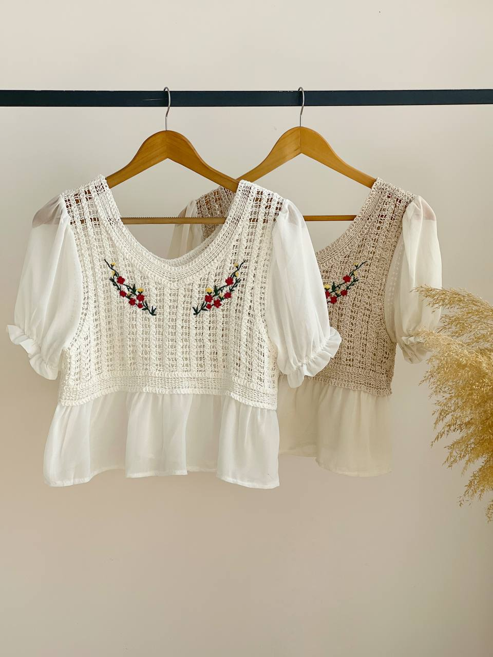 شومیز قلاب بافی اوردر گلدوزی شده کد2518