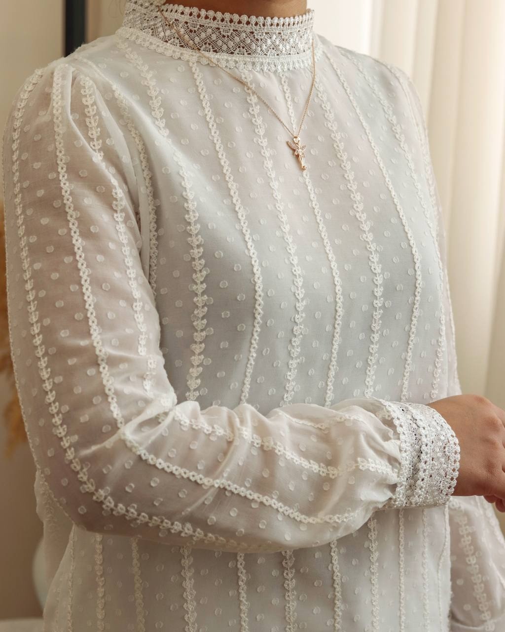 شومیز حریر گلدوزی شده کد 2521