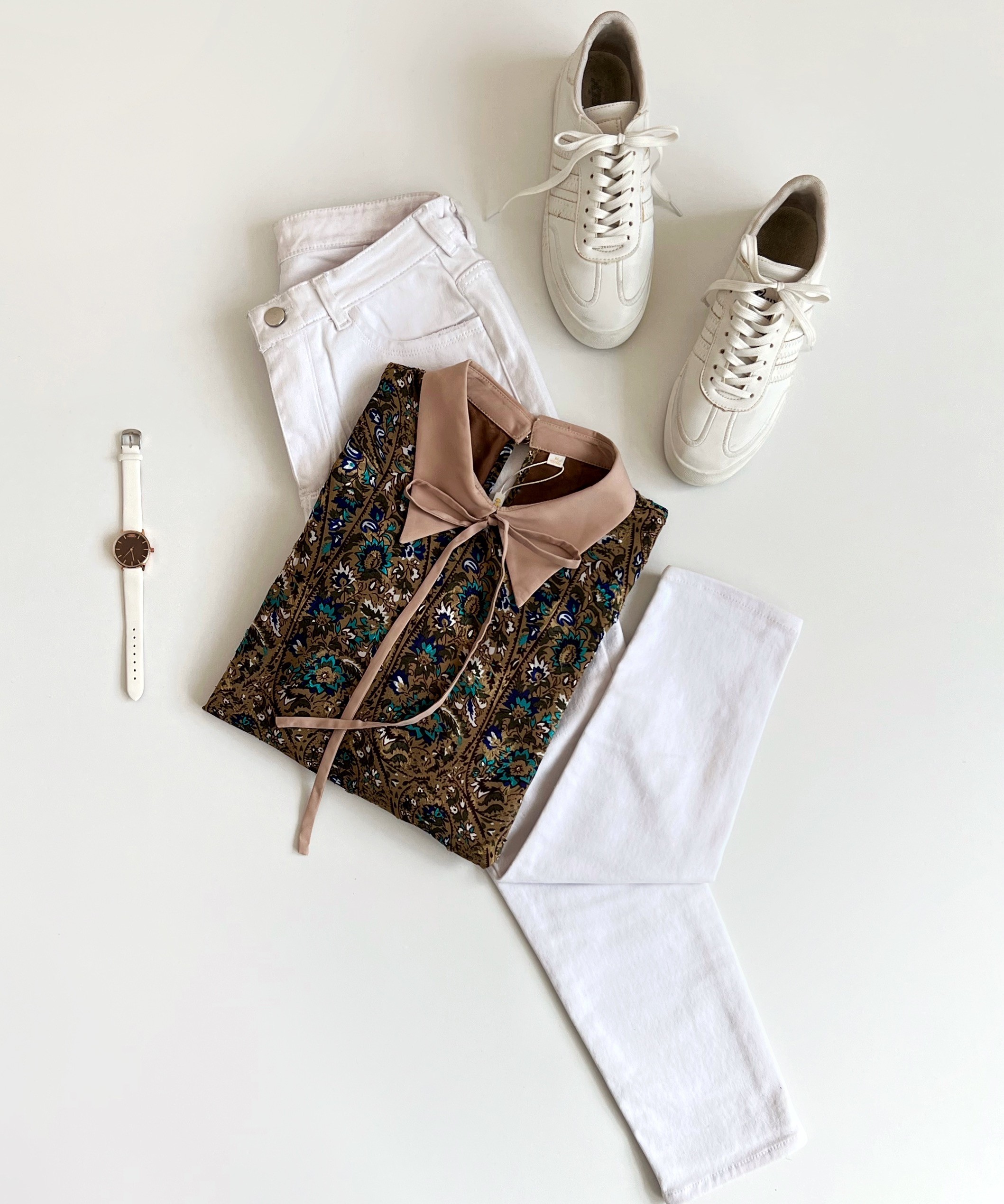 شومیز طرحدار استر دار کد 2528