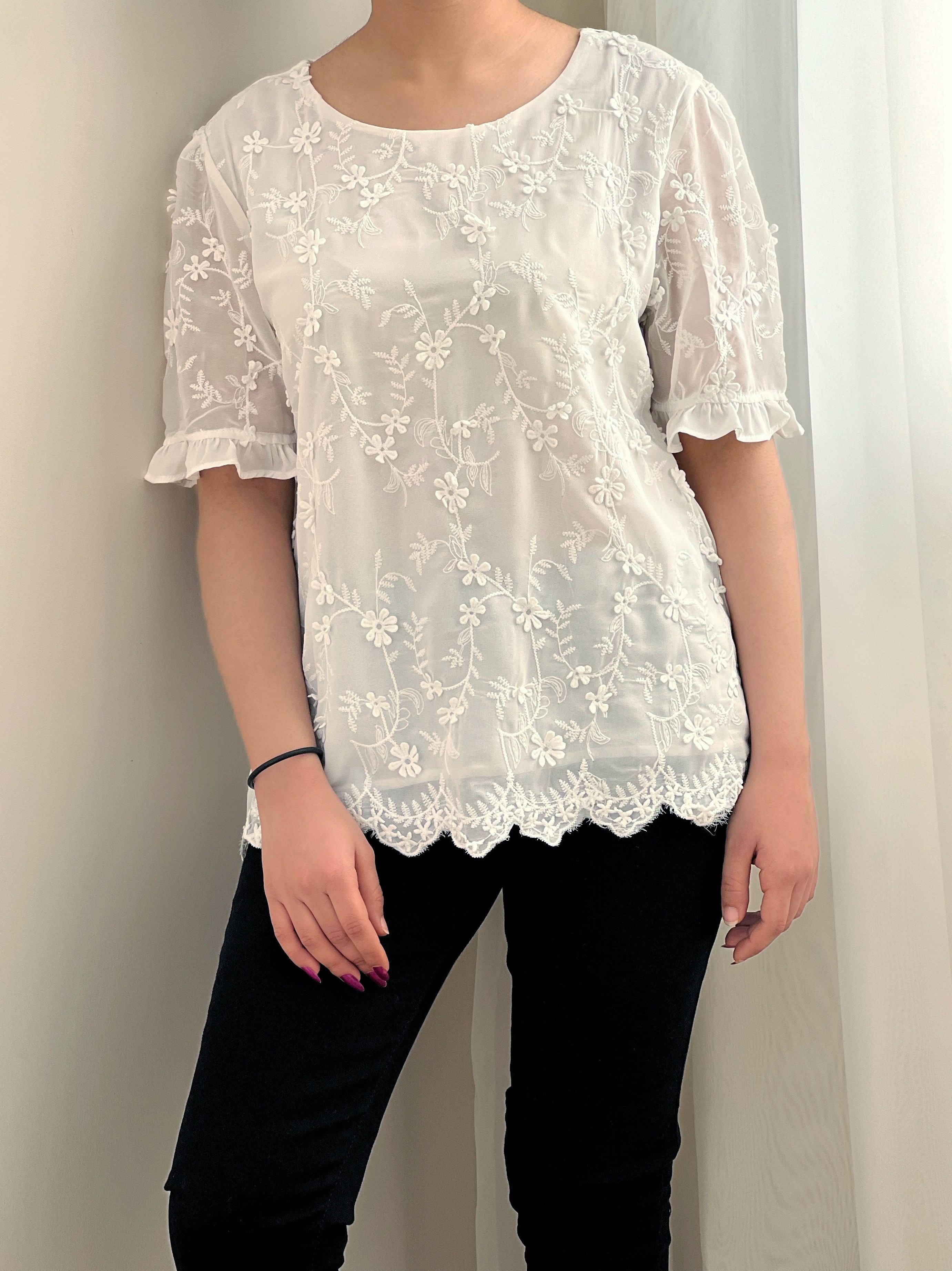 شومیز حریر گلدوزی شده گل برجسته کد 2529