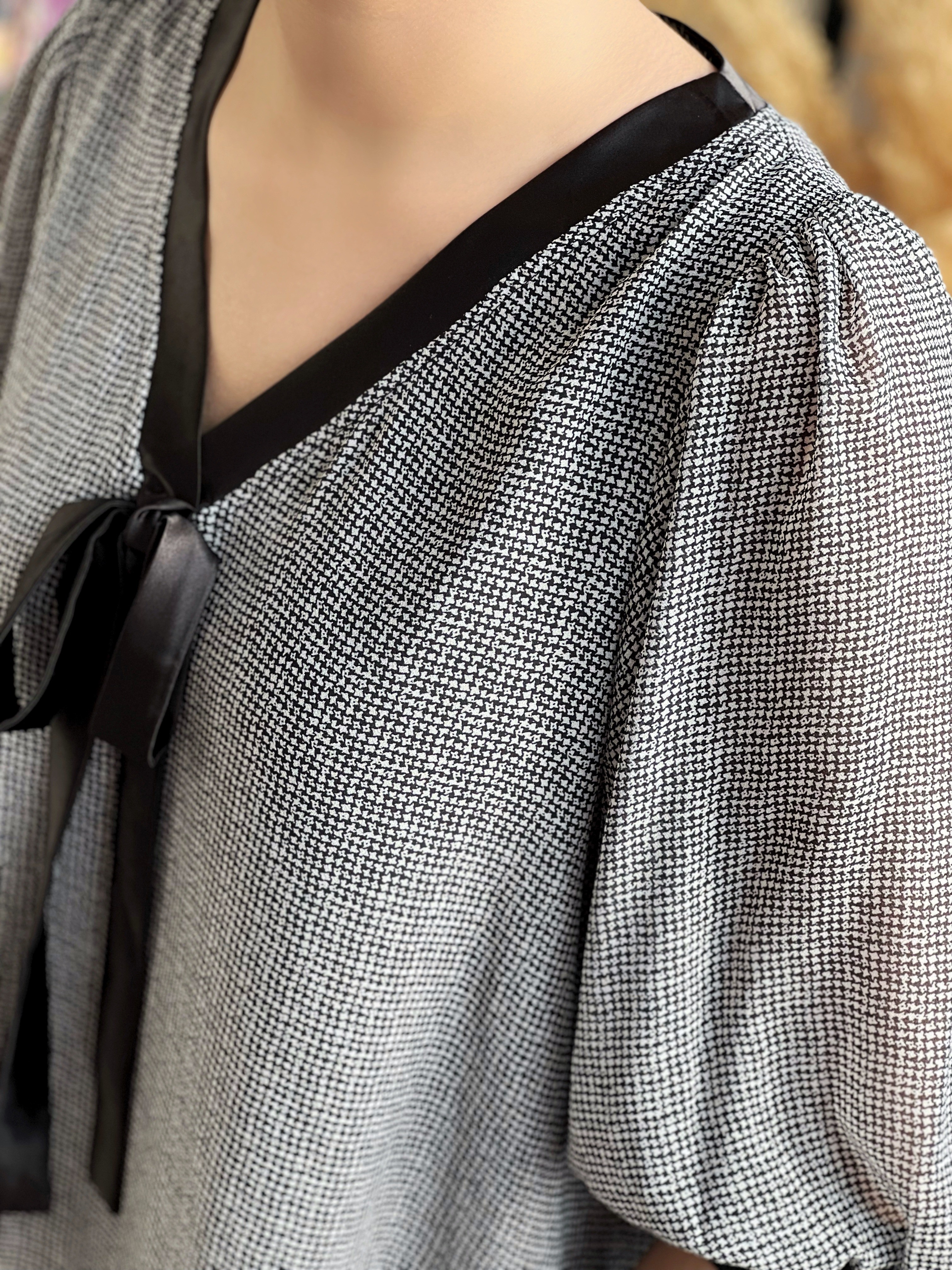 شومیز حریر پاپیونی کد 2532