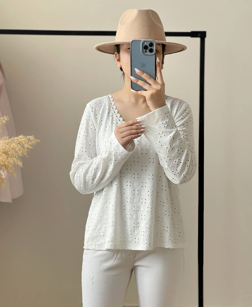 شومیز خامه دوزی پشت گیپور کد 2554