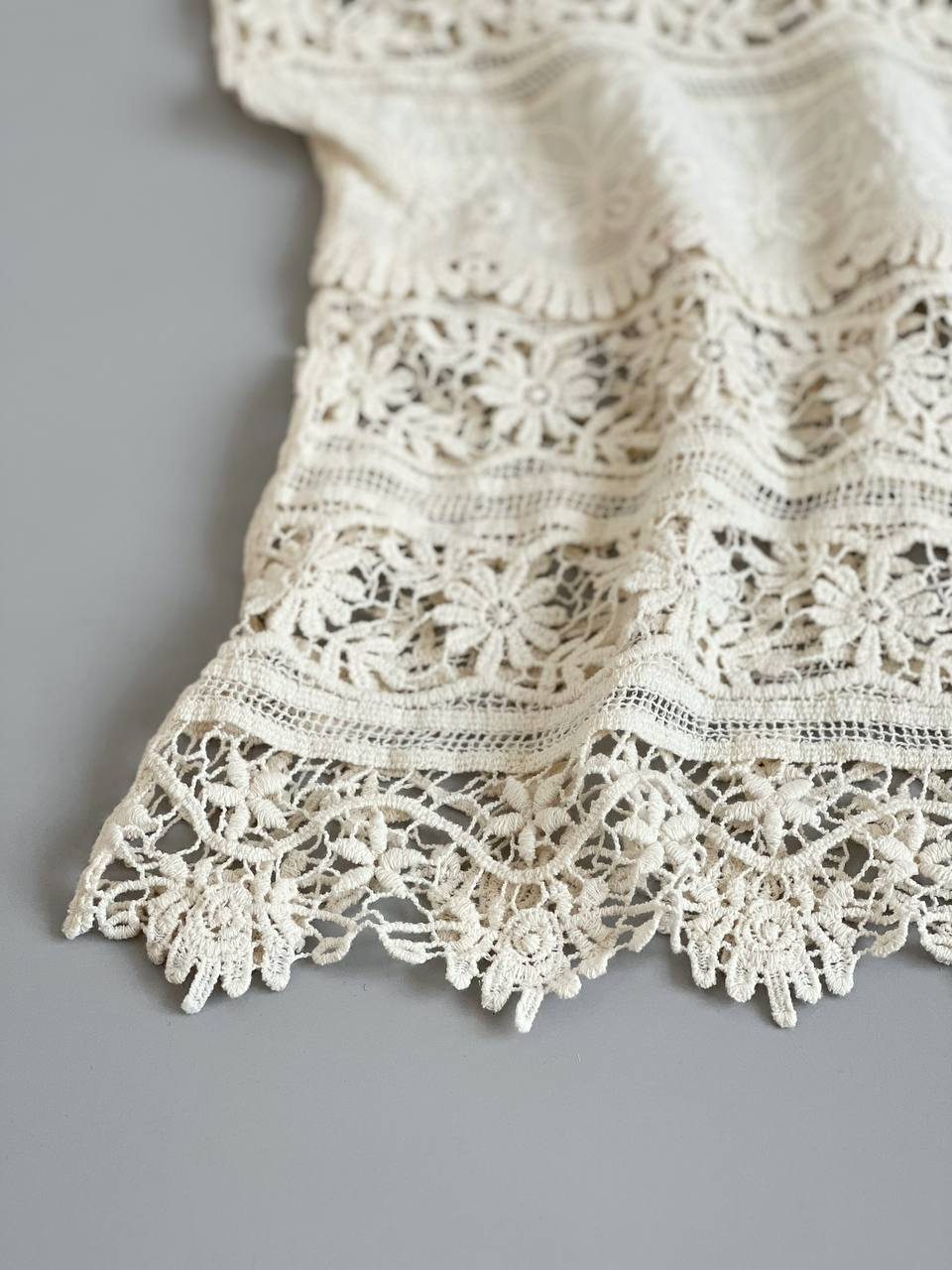 شومیز گیپور قلاب بافی آستین کیمونو کد 2557