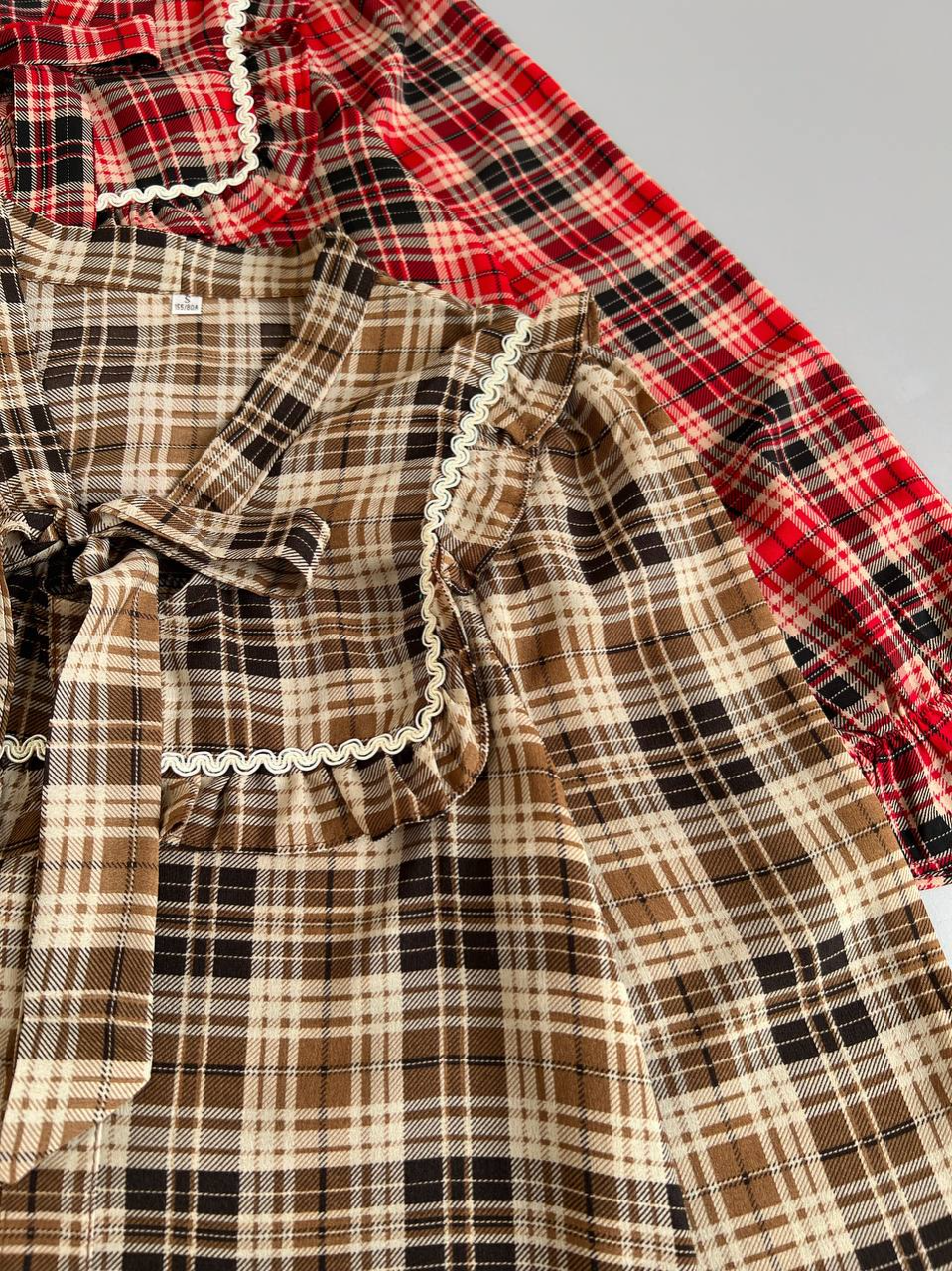 شومیز چهار خونه یقه چین کد 2563