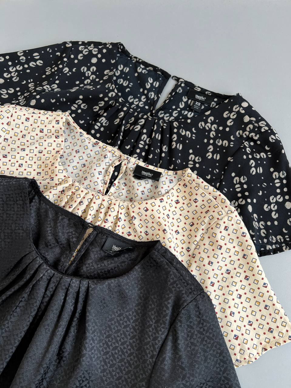 شومیز جلو چین سه طرح کد 2566