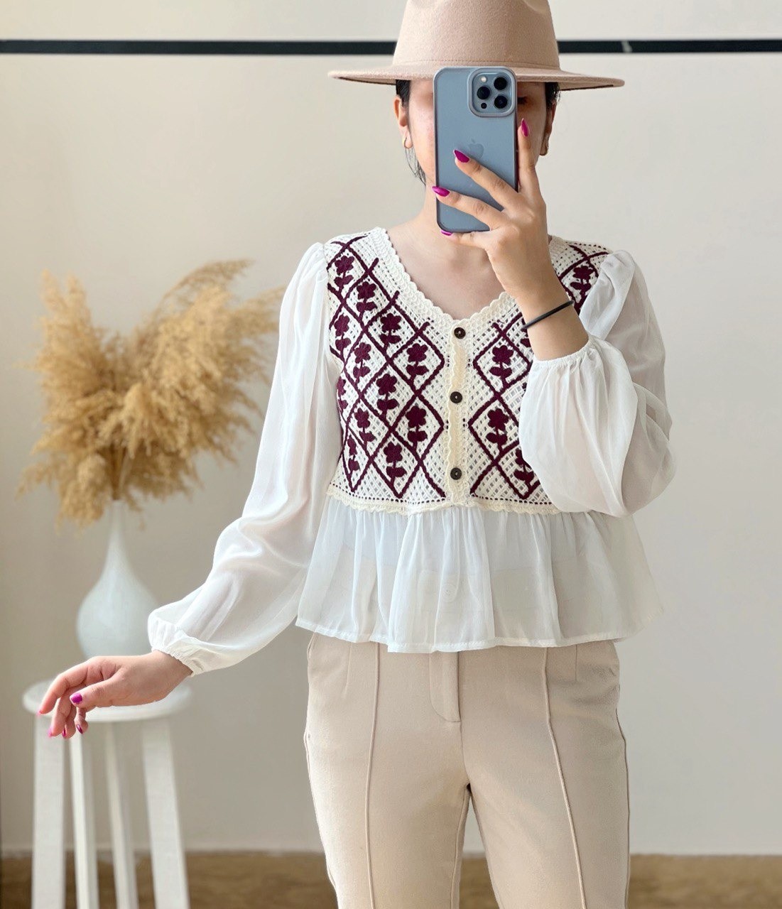 شومیز قلاب بافی گلدوزی شده کد 2567