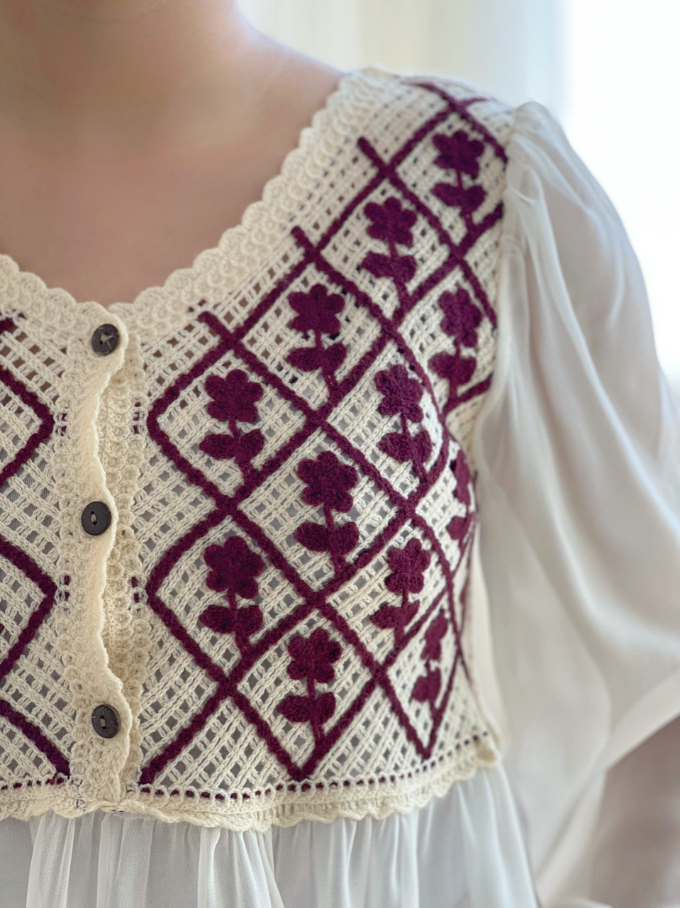 شومیز قلاب بافی گلدوزی شده کد 2567