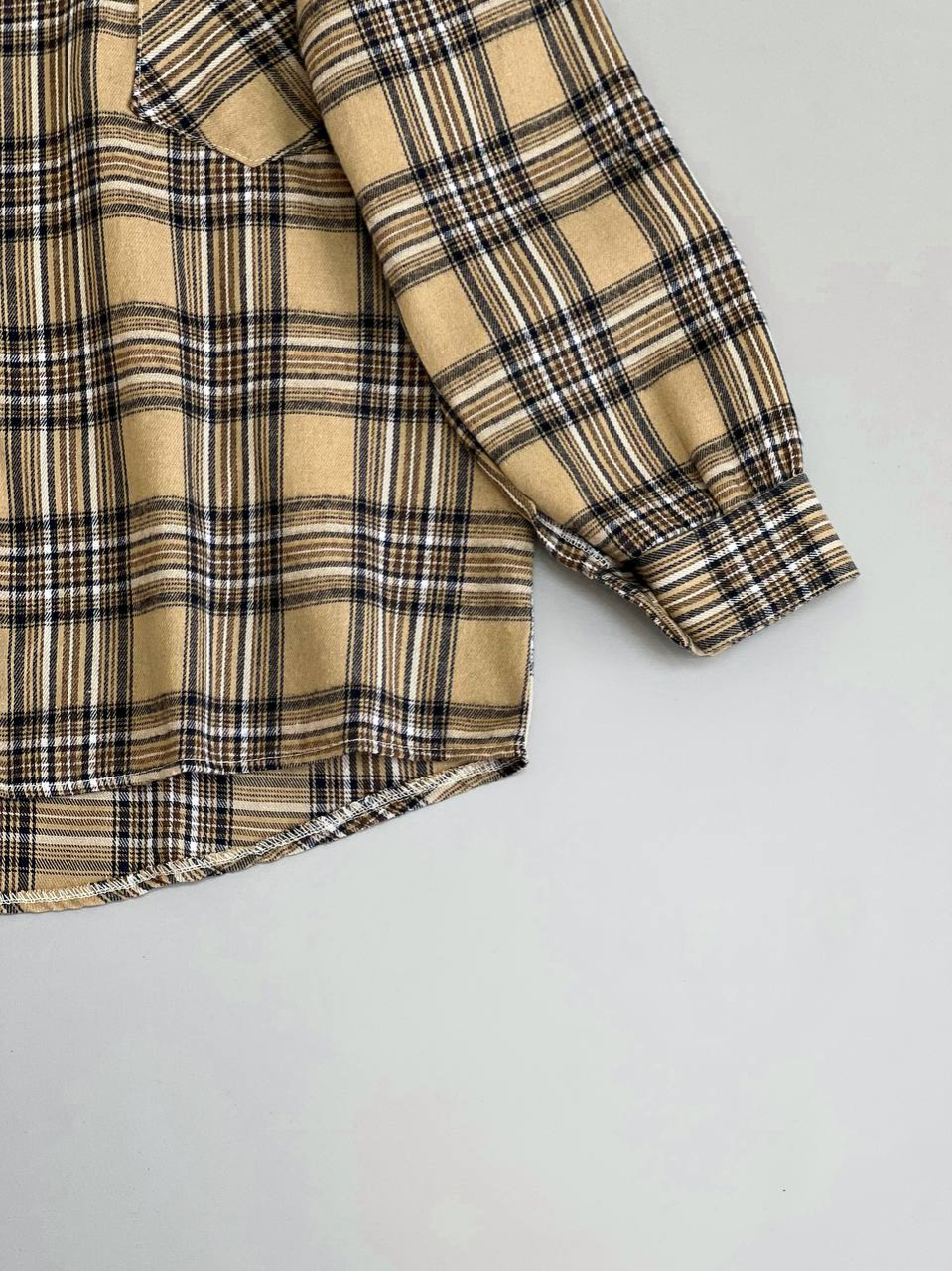 شومیز چهار خونه سه رنگ کد 2577