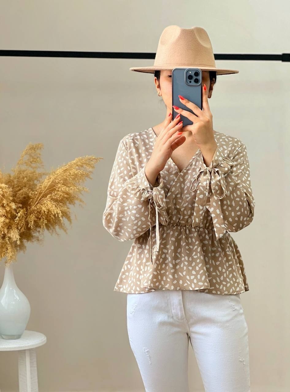 شومیز یقه هفت و هشت تکرنگ کد 2585