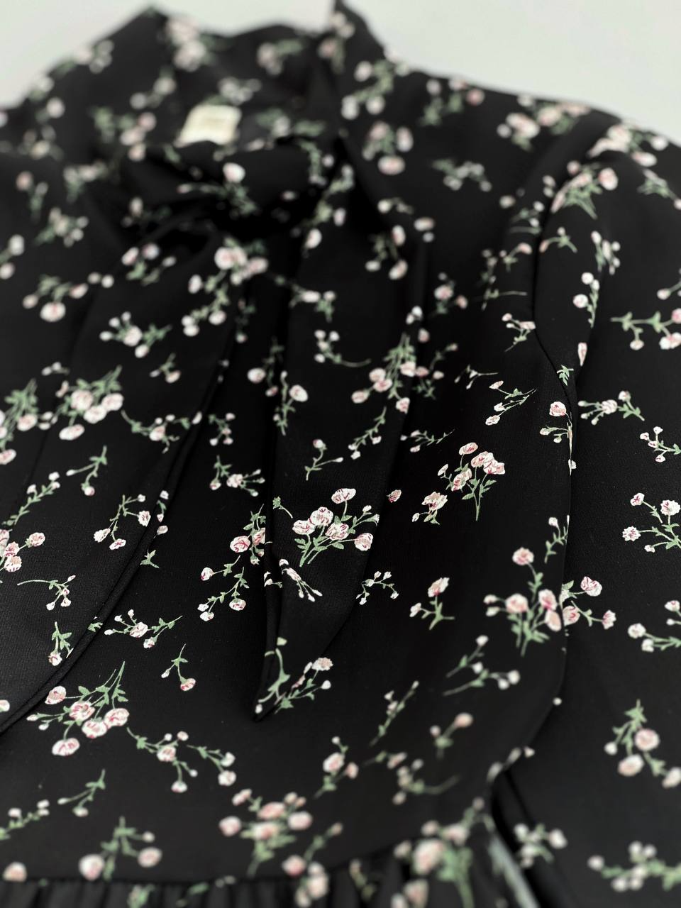 پیراهن کرپ حریر گل ریز کد 2610