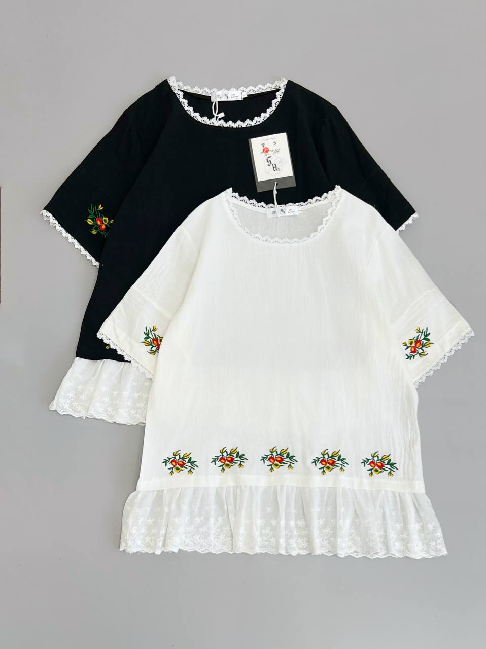 شومیز کنف گلدوزی شده با نوارای خامه دوزی کد 2626