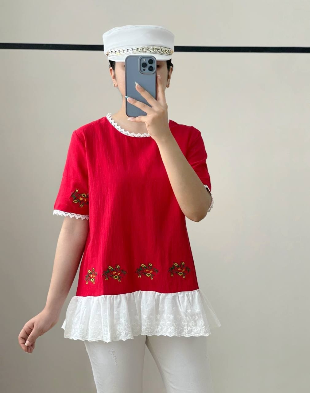 شومیز کنف گلدوزی شده با نوارای خامه دوزی کد 2626