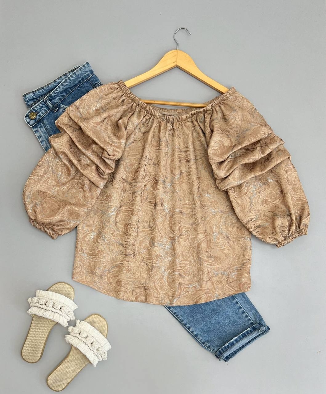 شومیز ژاکارد آستین پله کد 2631