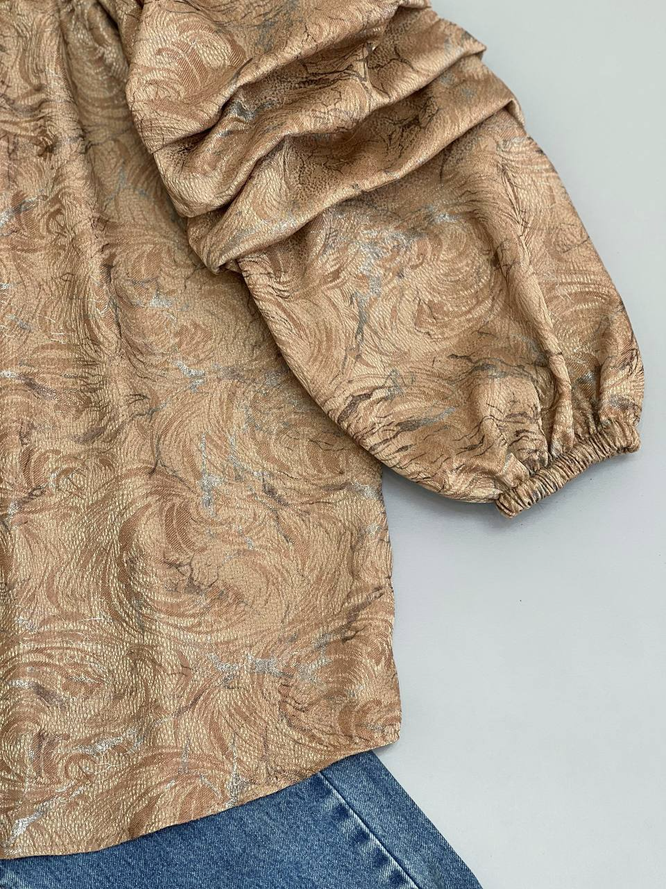 شومیز ژاکارد آستین پله کد 2631