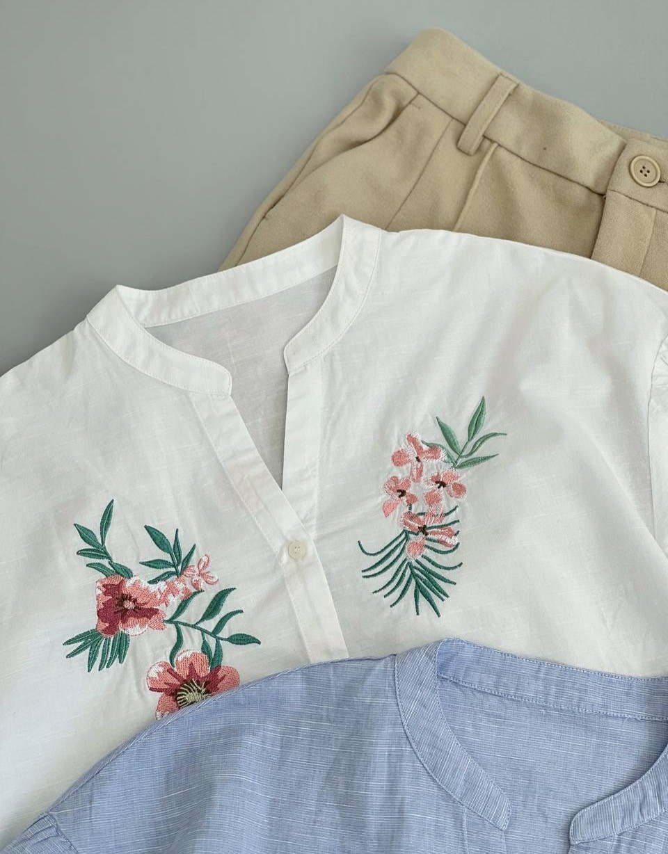 شومیز گلدوزی شده جلو دکمه کد 2636