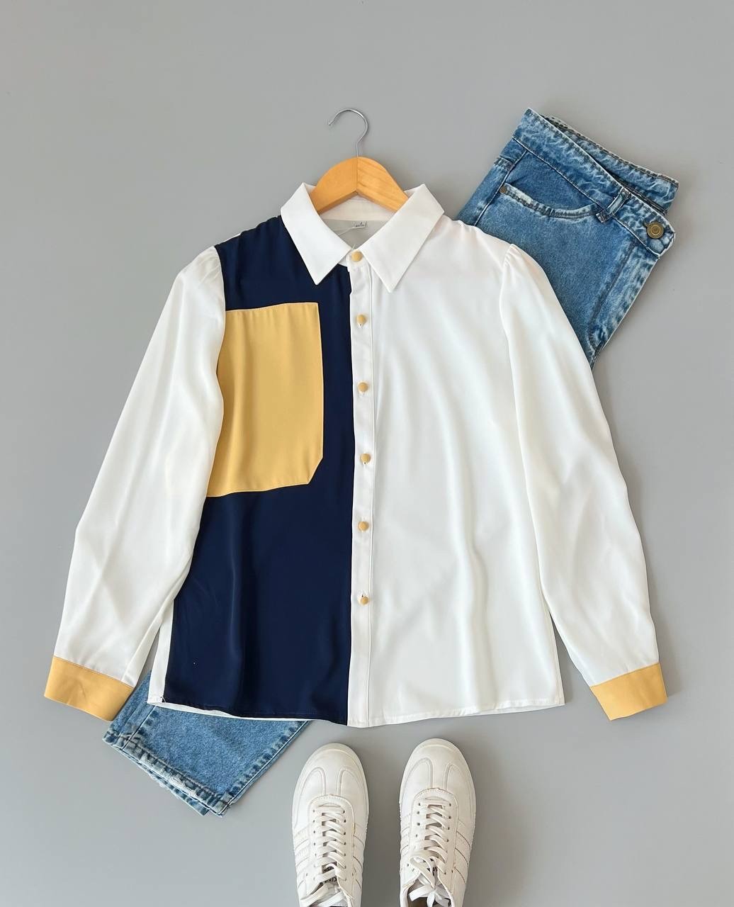 شومیز کرپ حریر جلو دکمه کد 2639