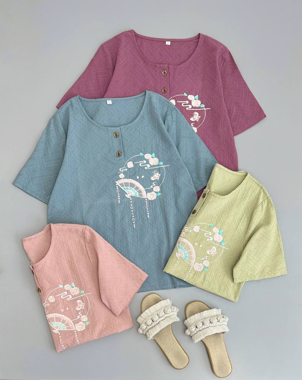 شومیز گلدوزی سه دکمه کد 2647