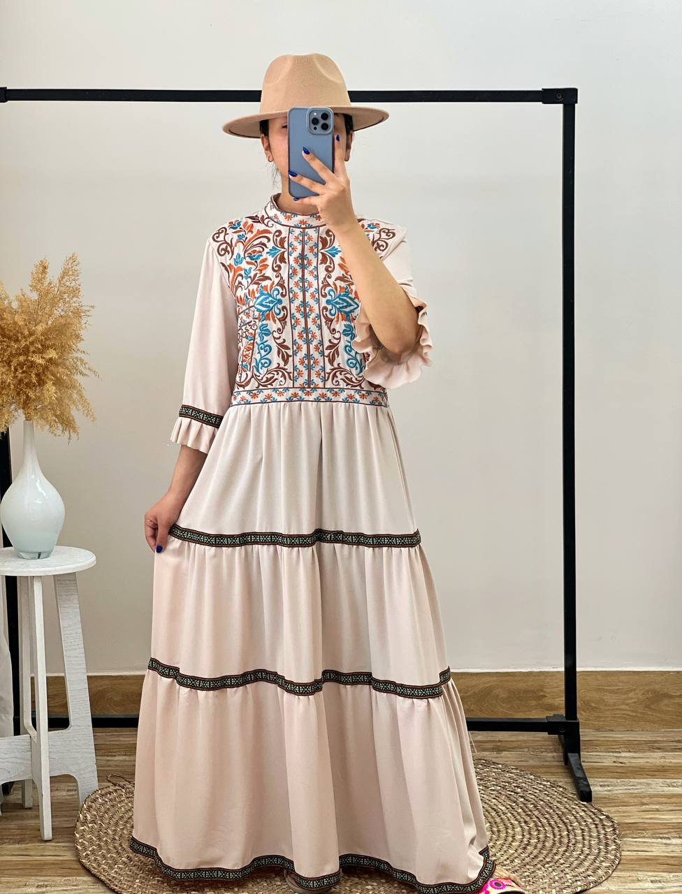 پیراهن کتان نخ تمام گلدوزی کد 2673