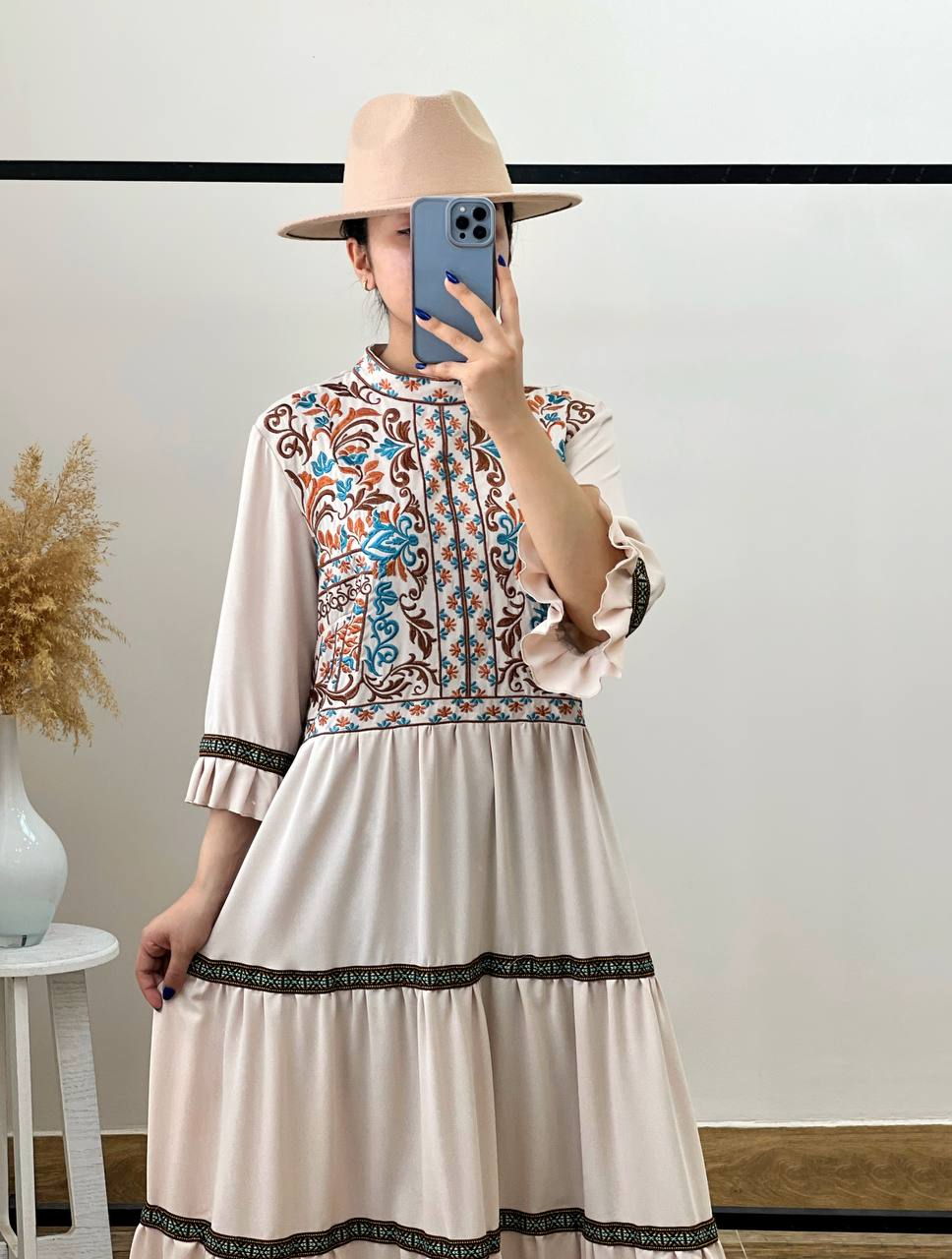 پیراهن کتان نخ تمام گلدوزی کد 2673