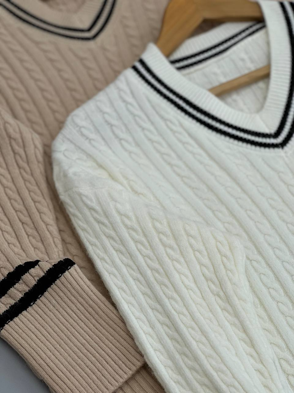 پلیور بافت زنجیری یقه هفت کد 2697