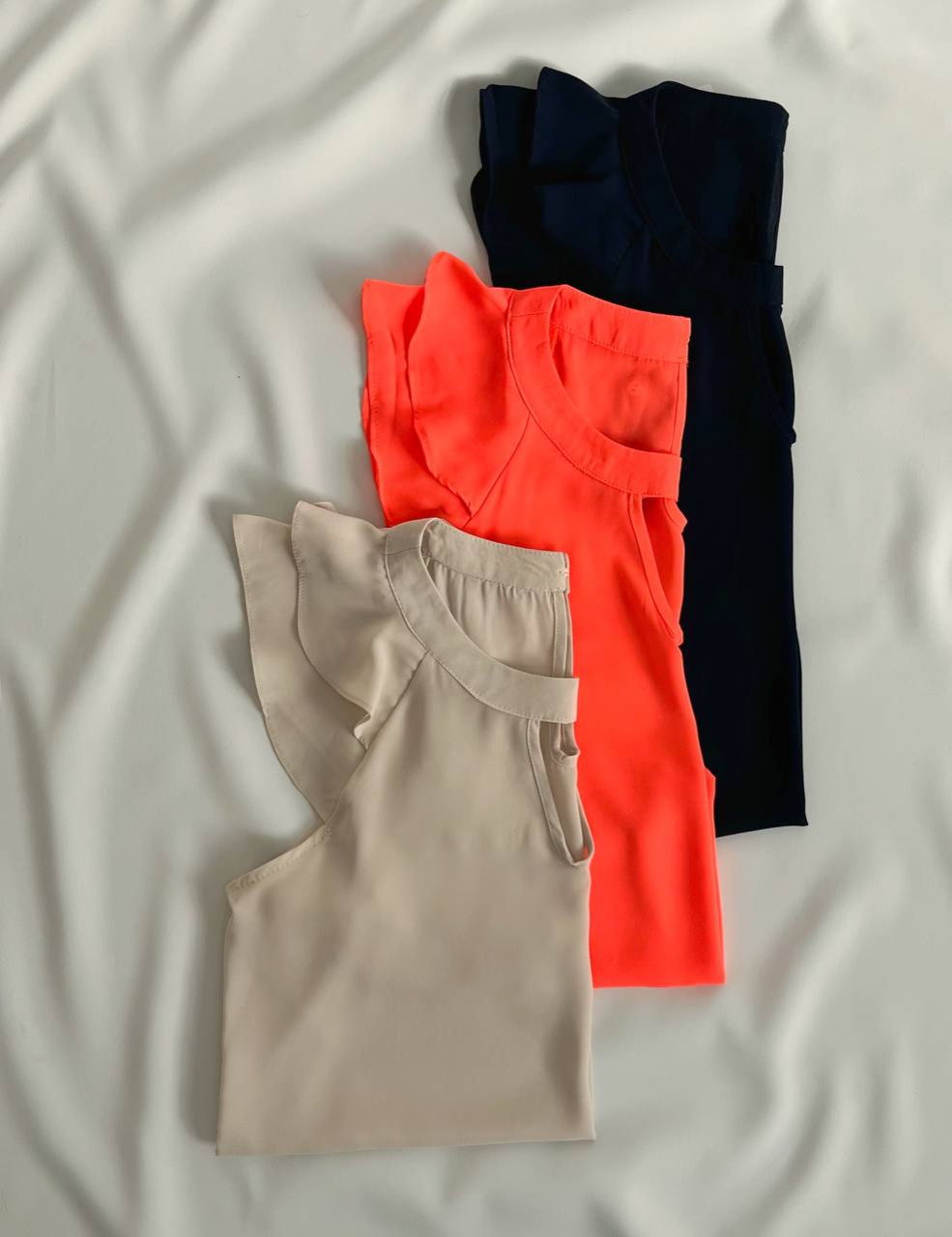 تاپ حلقه آستین چین دار کد 2734