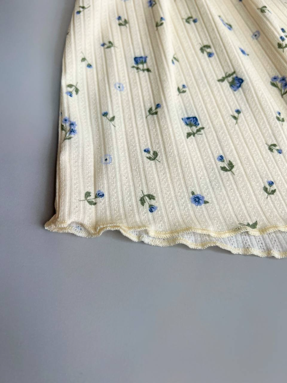 ست کراپ و شلوارک گلدار کد 2751