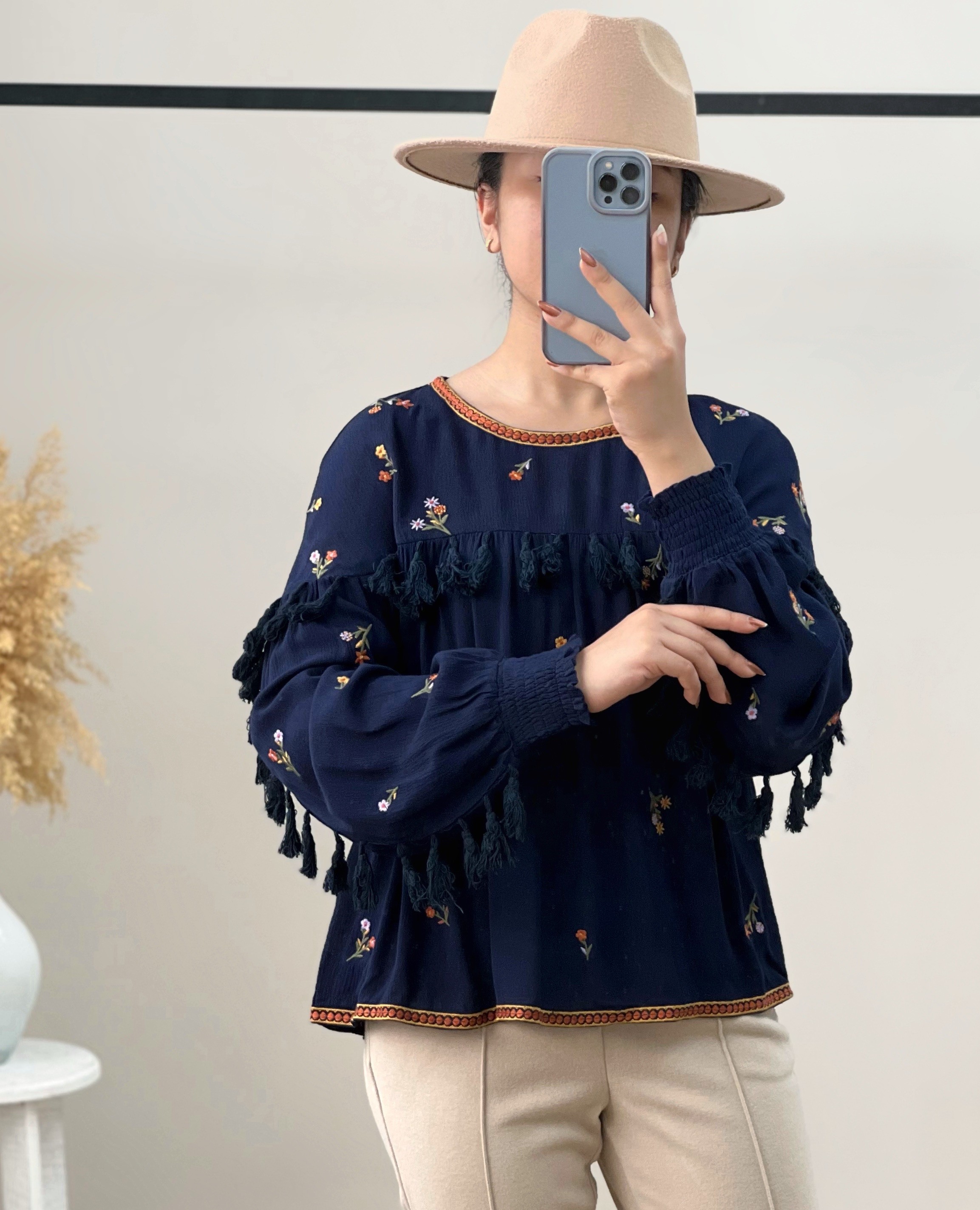 شومیز تمام گلدوزی منگوله دار کد 2755