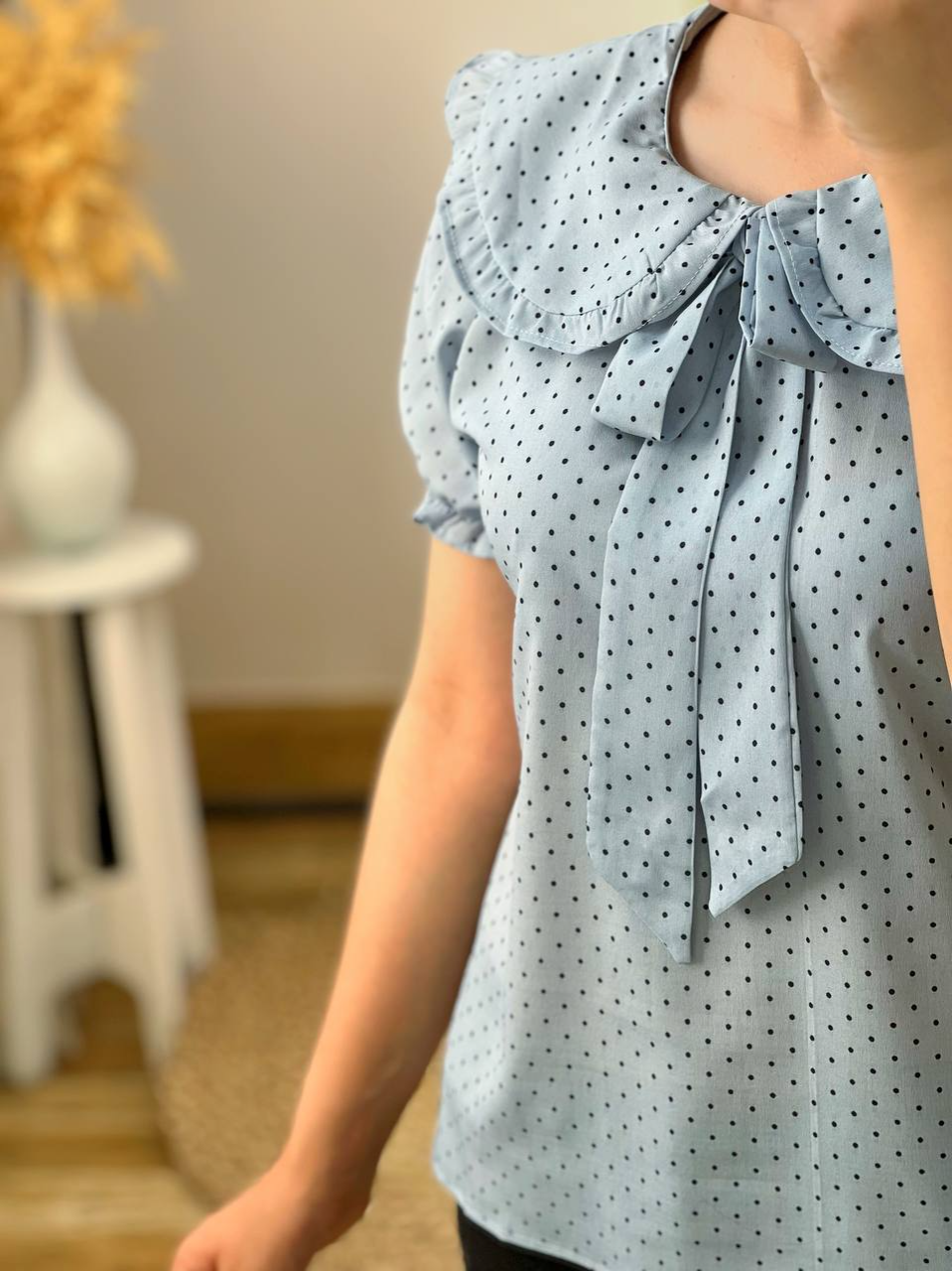 شومیز کرپ حریر جلو پاپیون کد 2763