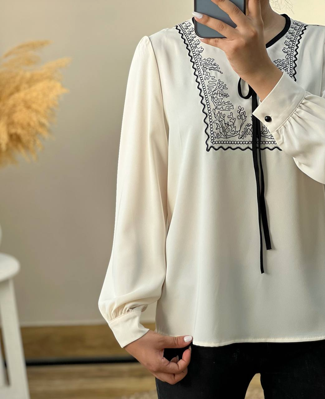 شومیز کرپ گلدوزی کد 2790