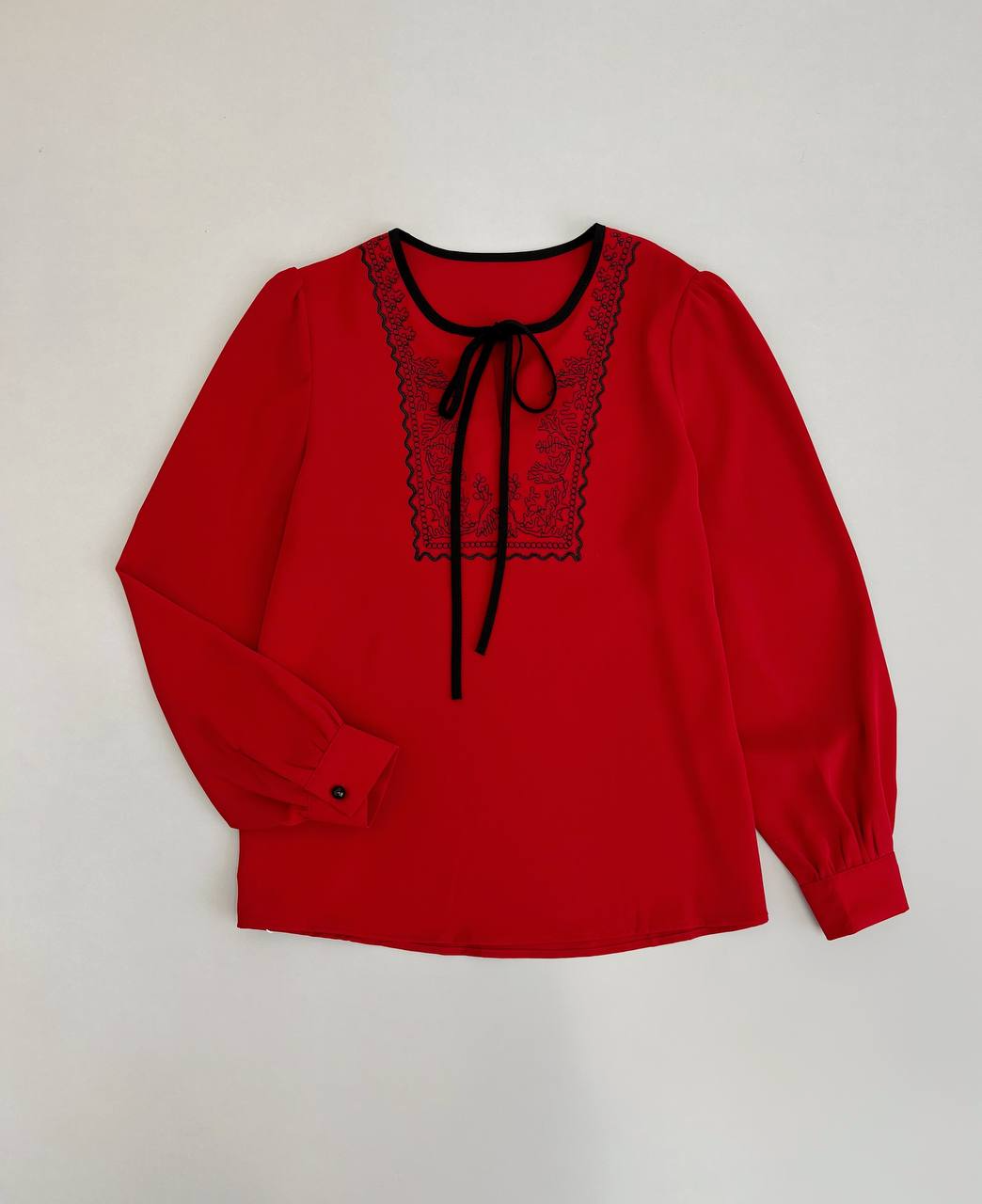 شومیز کرپ گلدوزی کد 2790