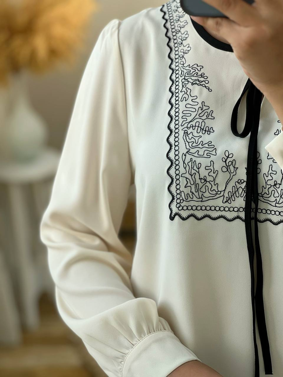 شومیز کرپ گلدوزی کد 2790