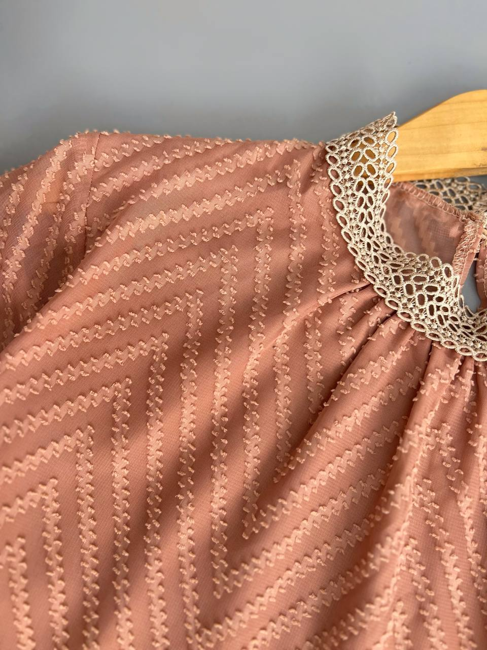 شومیز حریر توپی کد 2819