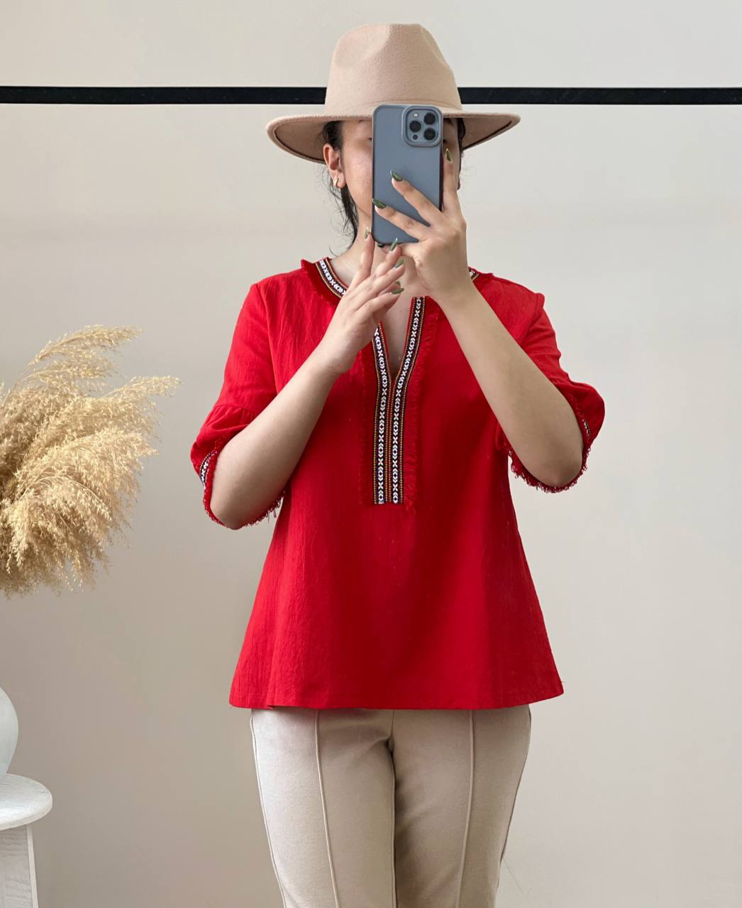 شومیز کنف قرمز کد 2823