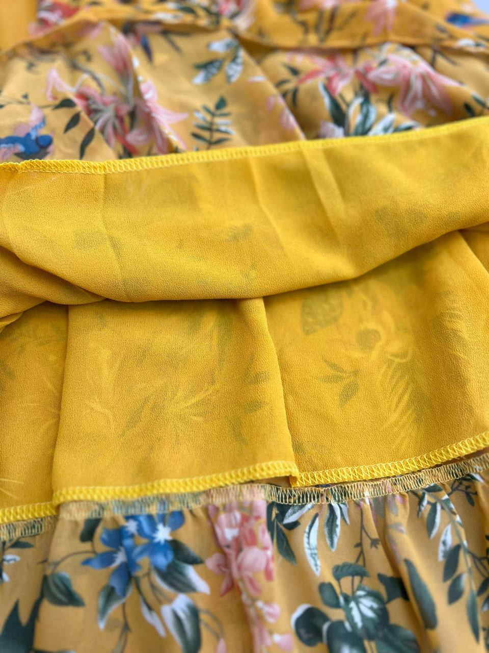 ست شومیز و دامن کرپ حریر کد 2835