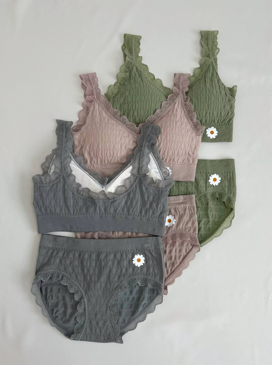 ست شورت و نیم تنه بابونه کد 2883