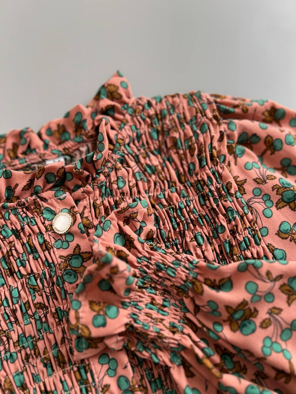 شومیز گلدار آستین پف کد 2913