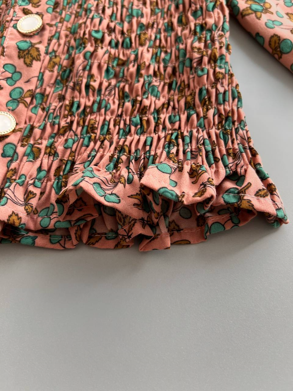 شومیز گلدار آستین پف کد 2913