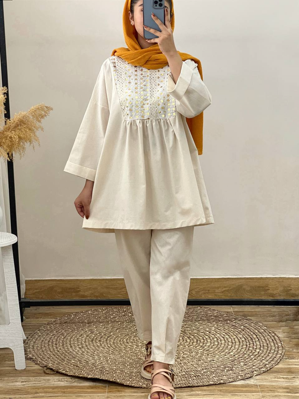 ست لینن جلو چین دار با خرجکار هندی کد 2917