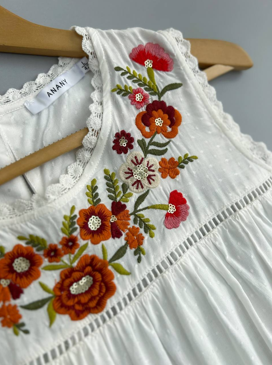 تاپ نخ گلدوزی شده از برند ANANY کد 2920