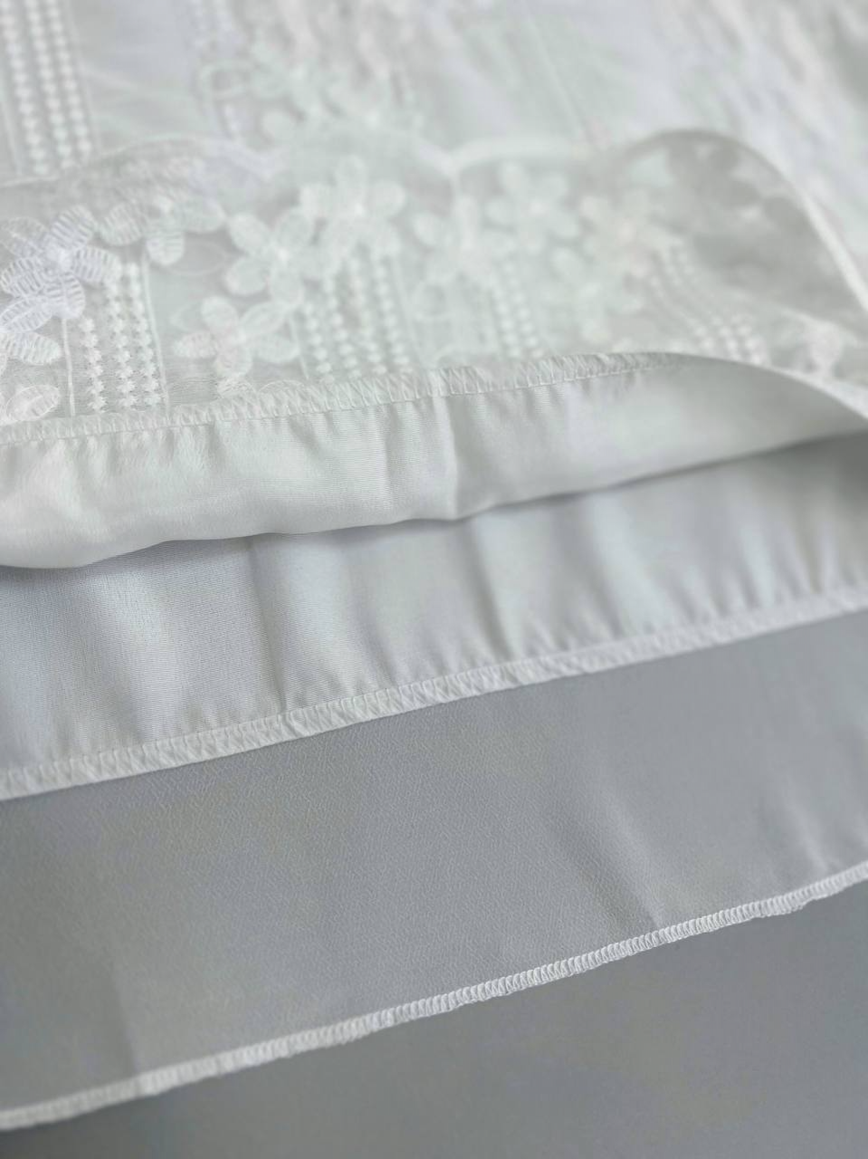 شومیز حریر تمام گلدوزی کد 2924