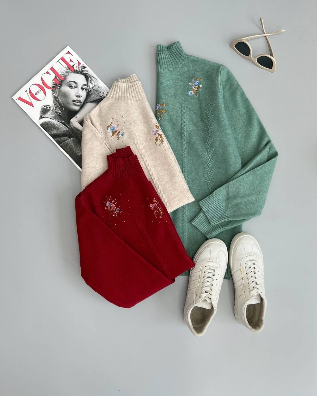 پلیور بافت گلدوزی و نگین کاری کد 2992