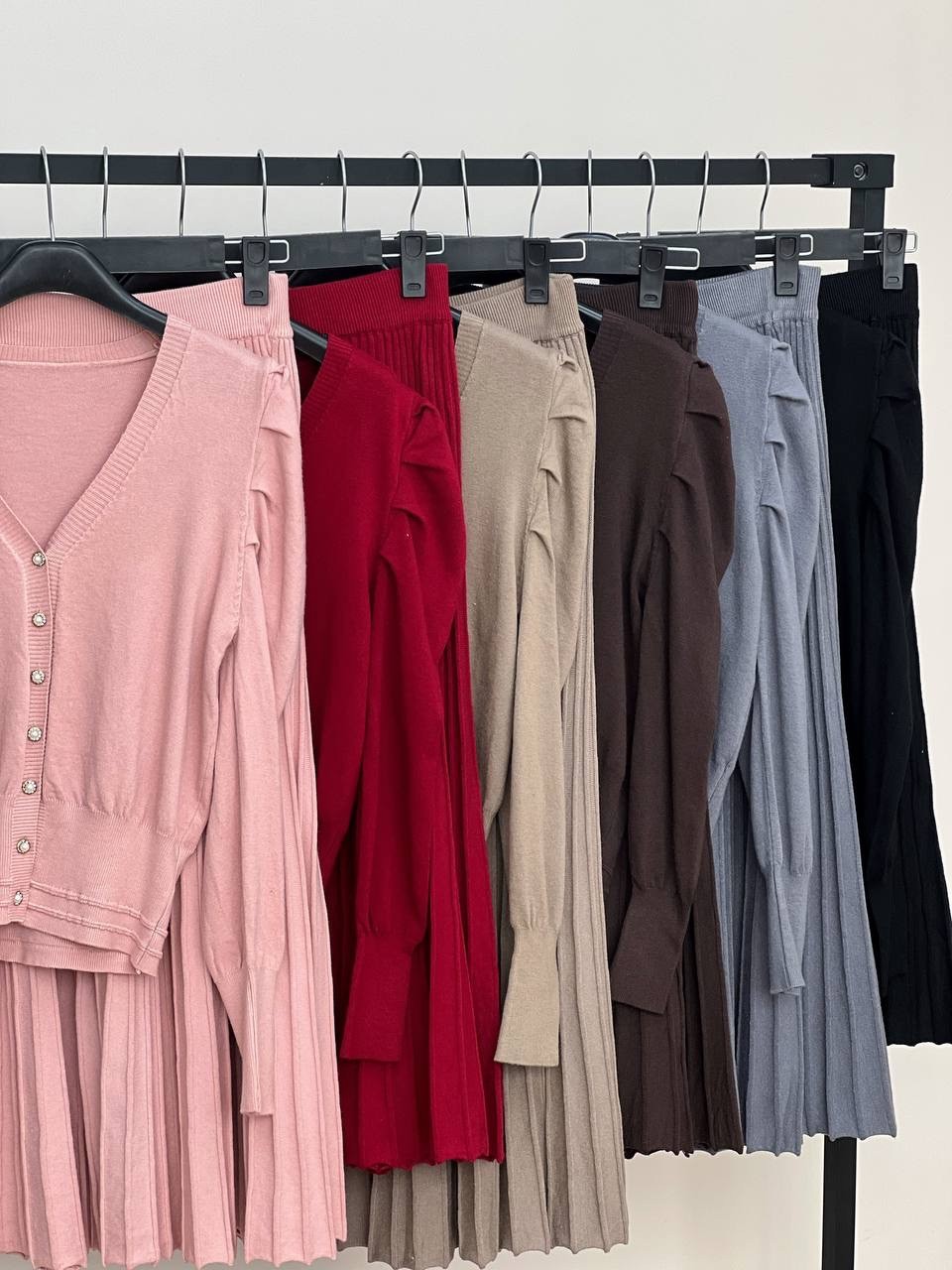 ست ژاکت و دامن بافت کد 2997