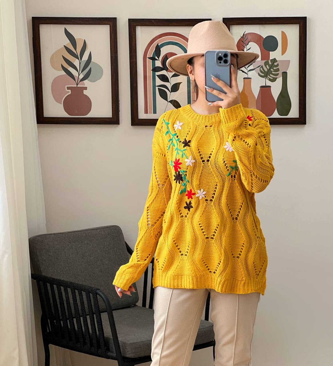 پلیور بافت بوکله گلدوزی شده کد 3069